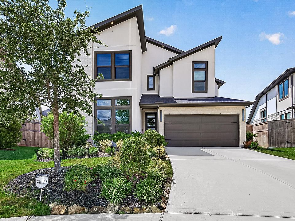 1st image of 29746 Bur Creek Ln