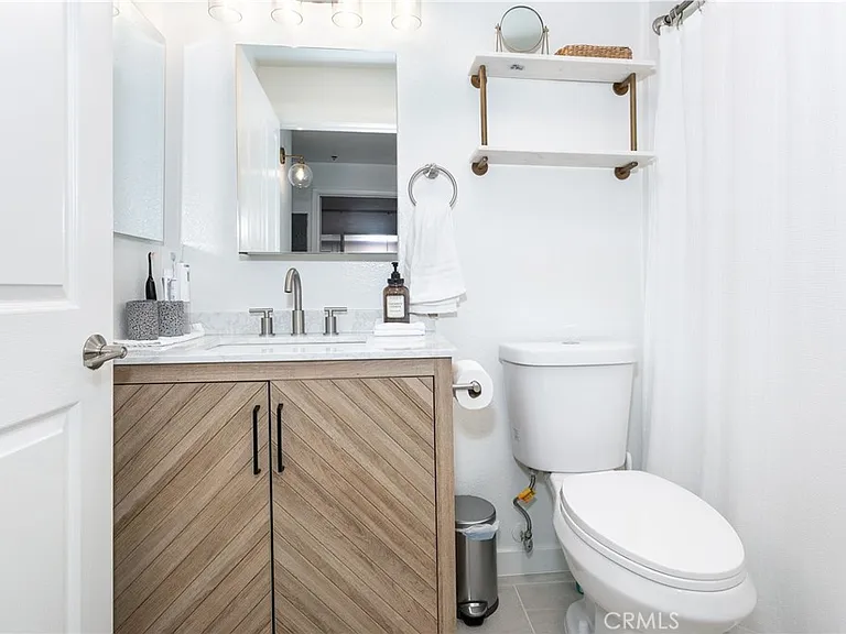 19350 Sherman Way #124 — Photo 18