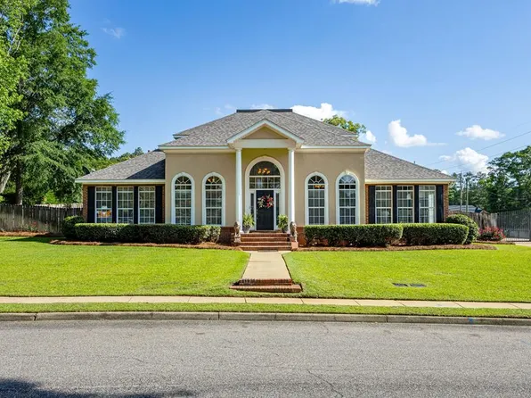 115 Lucy Ln, Dothan, AL 36303