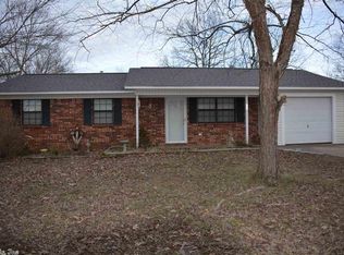 22 Robbye Ln, Searcy, AR 72143