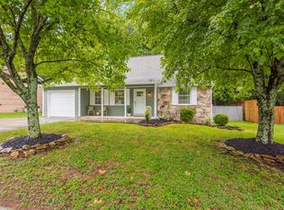 808 Wood Harbour Rd, Knoxville, TN 37934