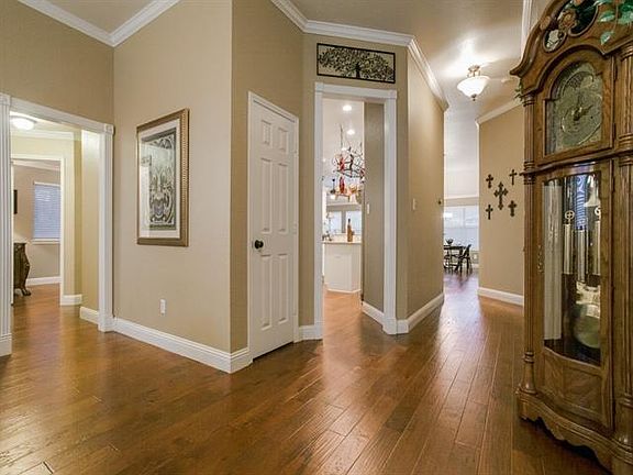 4th image of 10309 Natalie Dr