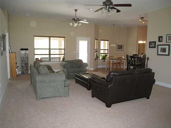 4th image of 6025 Blair Cir