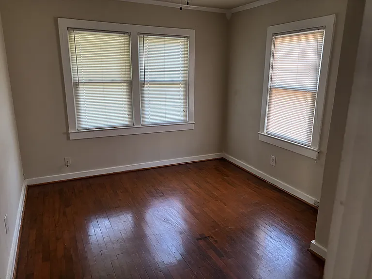 861 Garrison Ave — Photo 4