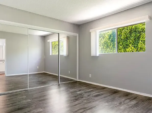 1215 N McCadden Pl, Los Angeles, CA