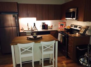 118 Market St APT 304, Philadelphia, PA 19106