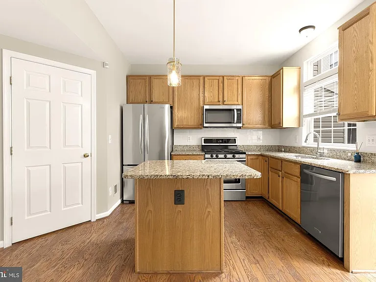 4284 Wheeled Caisson Sq — Photo 12