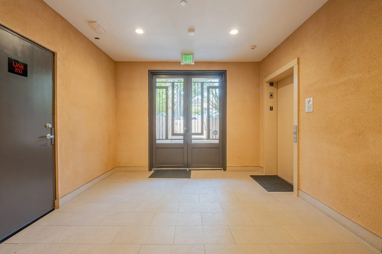 2 bed, 1545 sqft, $4,350 — Photo 4