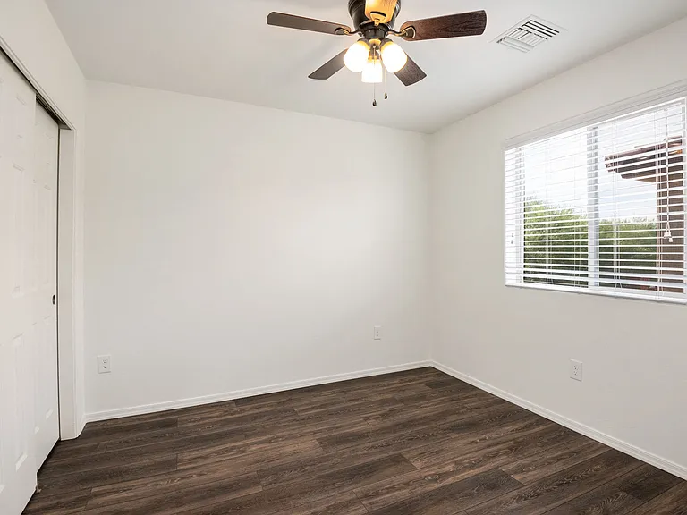 8034 S Dolphin Way — Photo 17