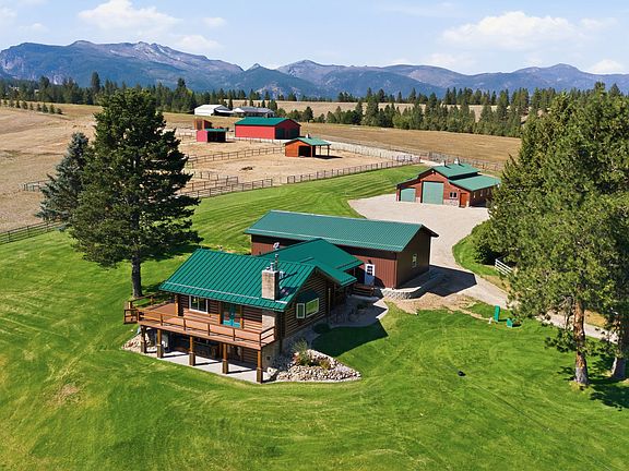 5th image of 1335 Country Rd