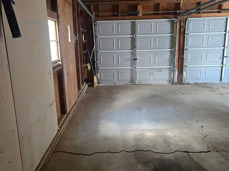 536 Garfield 1819 #6 — Photo 5