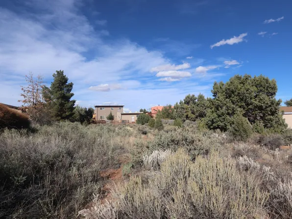 736 W Rider Dr, Kanab, UT 84741