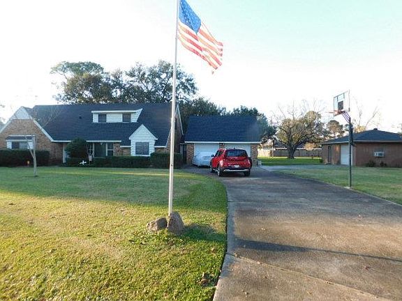 5th image of 1422 Droddy Dr