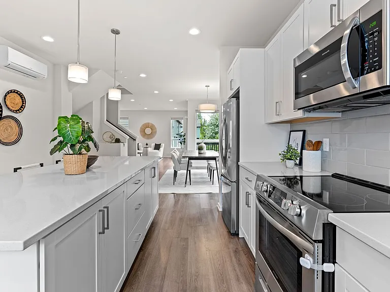 13628 Manor Way #C4 — Photo 3