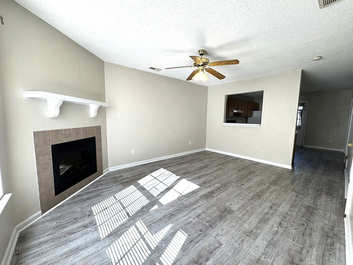 Building Photo - 953 W Pueblo Dr