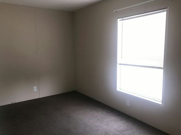 4th image of 1810 Morehead Ave #100