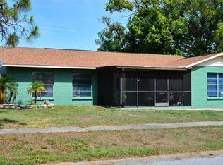 1047 Westwood Dr, Lutz, FL 33549