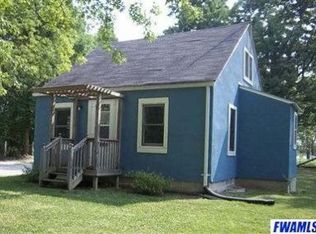 2738 Kroemer Rd, Fort Wayne, IN 46818