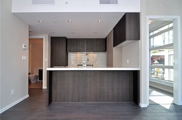 1351 Continental St #505 — Photo 2