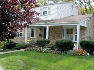 3543 Ashland Dr, Bethel Park, PA 15102