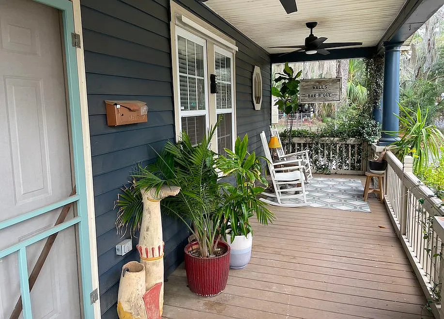 2032 Vermont Ave — Photo 2