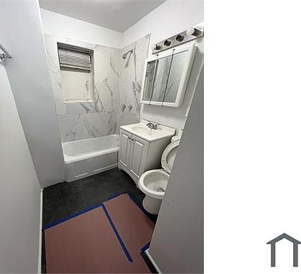 5th image of 3348 W Lexington St #1