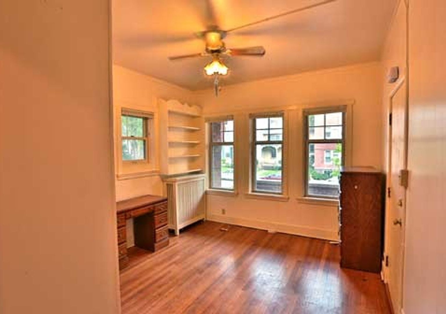 110 W Gilman St studio / 1.0 ba, 955, Madison, WI 53703 Zillow