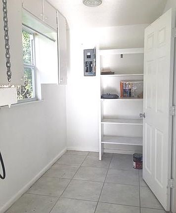 2nd image of 315 Schoolside Dr