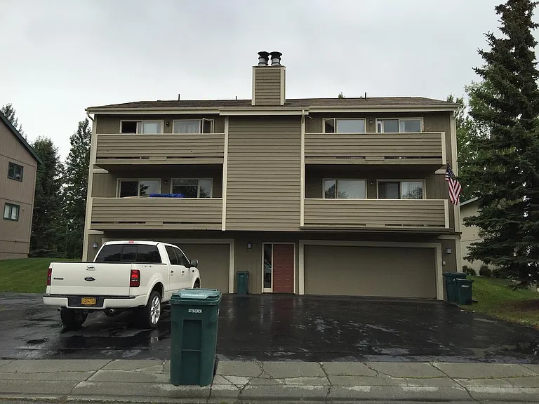 1820 Congress Cir #1 — Photo 1