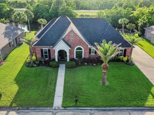 249 Masters Point Ct, Slidell, LA 70458