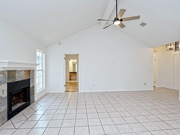 2nd image of 901 Deer Grove Dr