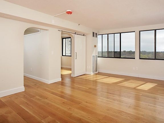 2nd image of 250 Hammond Pond Pkwy APT 1015N