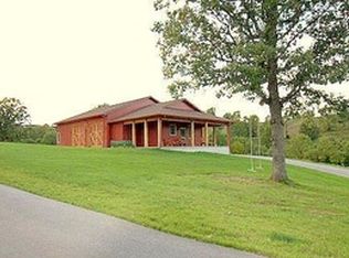 219 Legacy Farm Rd, Saddlebrooke, MO 65630