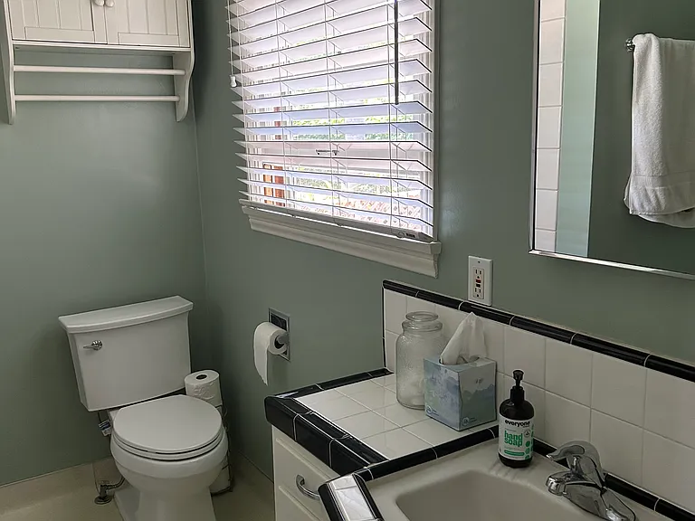 836 W Almond Ave — Photo 11