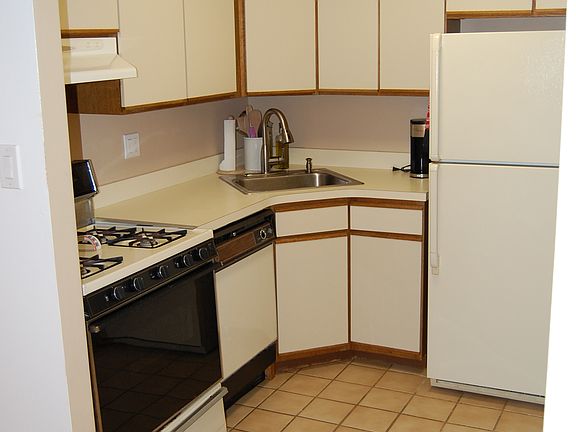 5th image of 66-17 242nd St #16C