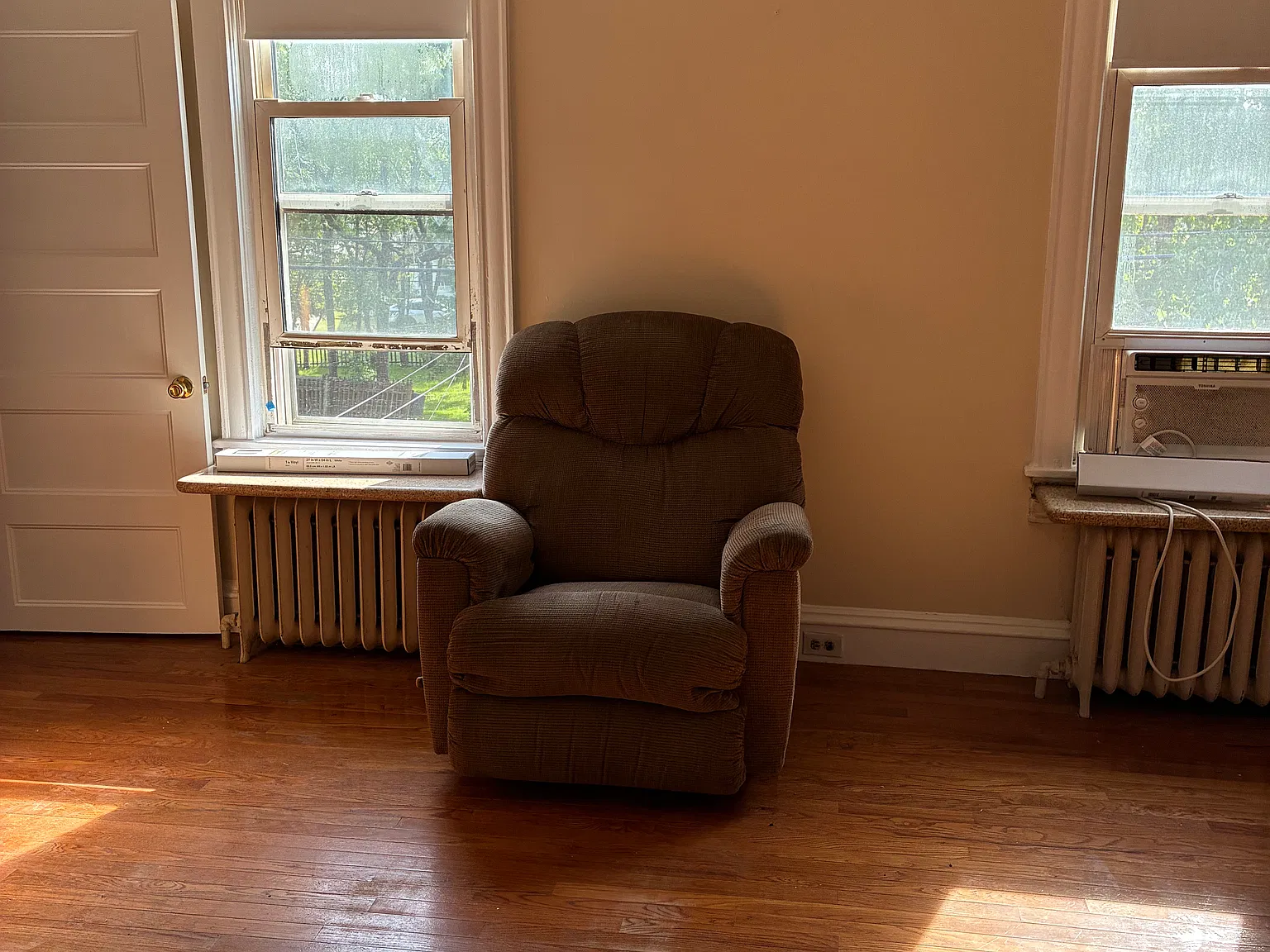 130 W Church St — Photo 4
