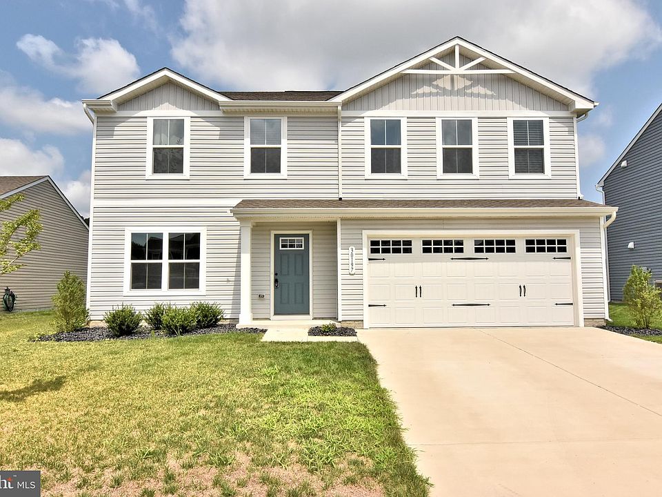 1st image of 30197 Creekview Cir