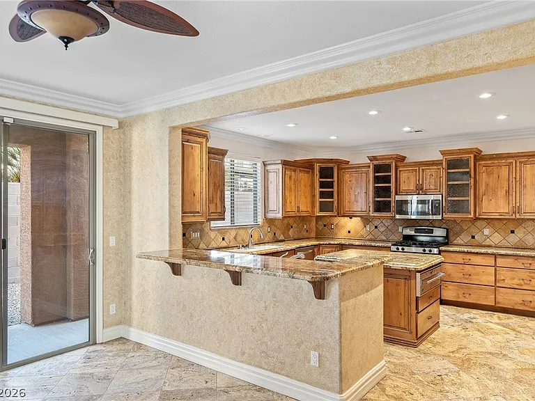 1178 Olivia Pkwy — Photo 14