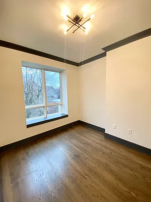Rented by Lodger Corp | media 7