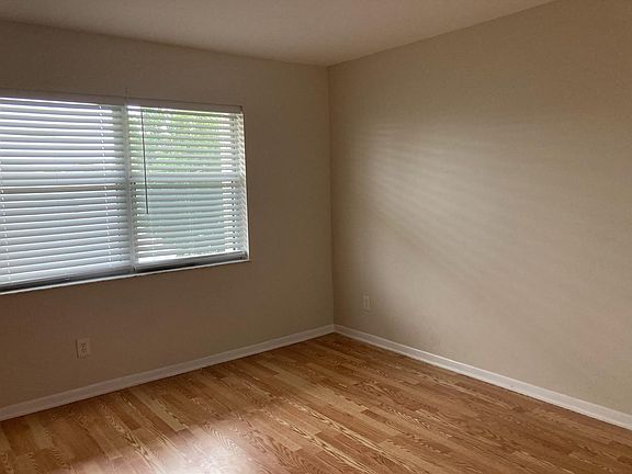 3rd image of 2050 Oleander Blvd APT 11-208