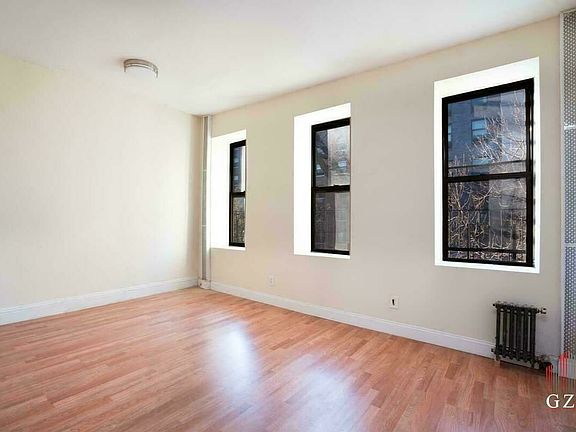 2nd image of 1731 Lexington Ave #4AA