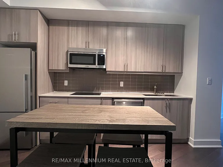 1 The Esplanade Dr #202 — Photo 16