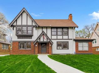 440 W 68th Ter, Kansas City, MO 64113