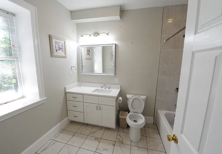 259 Kent St #1 — Photo 14