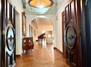 2010 NE 120th Rd, North Miami, FL 33181