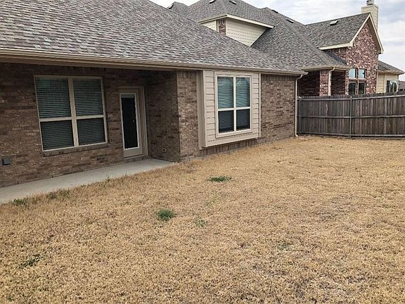 5th image of 1200 Horsetail Dr