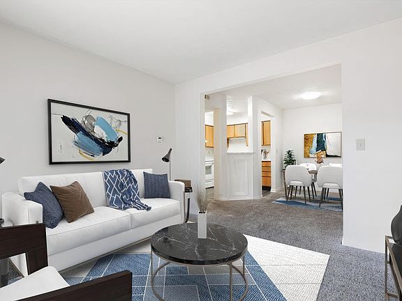 2nd image of 200 Knoll Cir #302C