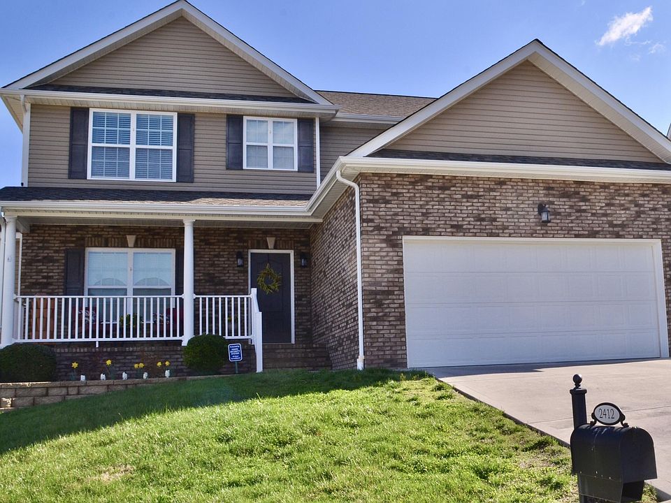 1st image of 2412 Clinging Vine Ln