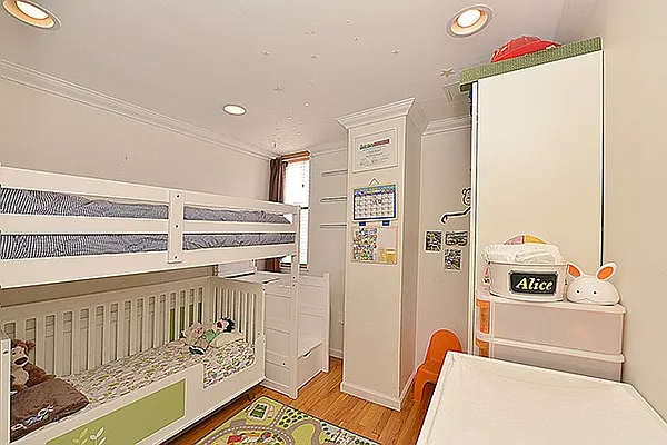 Sold by Engel & Völkers New York Real Estate | media 13