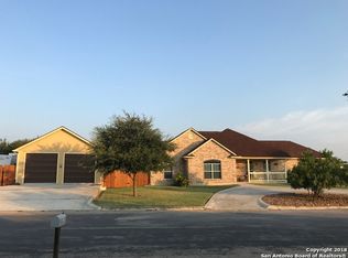 2113 Geneva St, Castroville, TX 78009